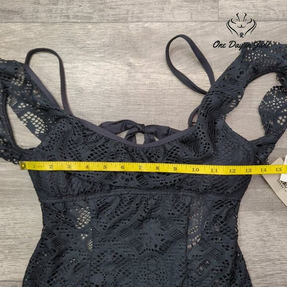 Kenneth Cole Mesh One Piece Swimsuit Size S - Picture 3 of 5